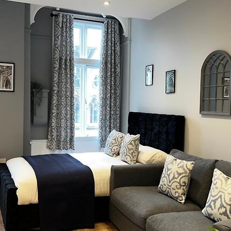 Studio On The Rows - Central City Centre Chester Bagian luar foto